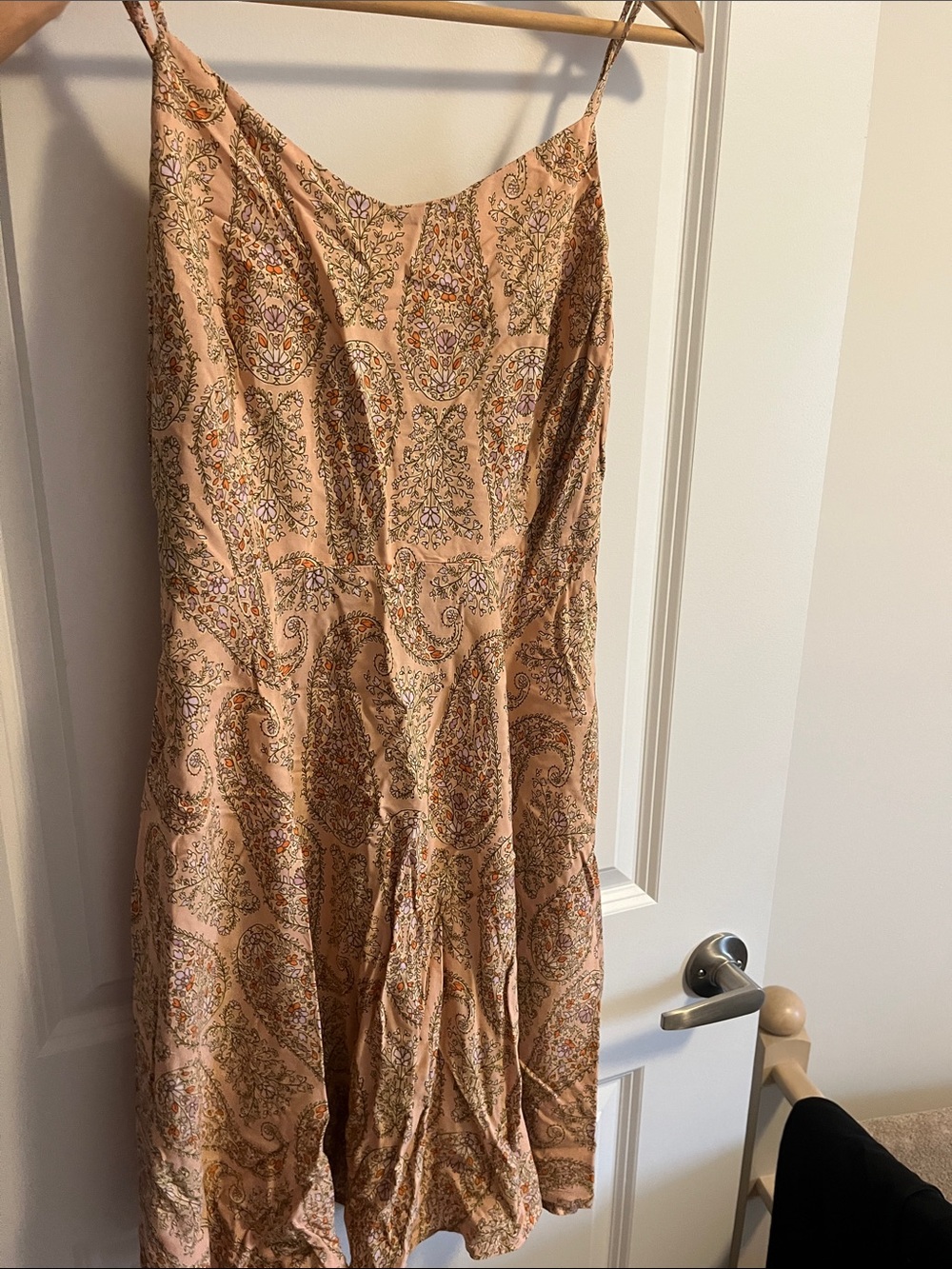 Old Navy Paisley Slip Dress in Blush Peach
